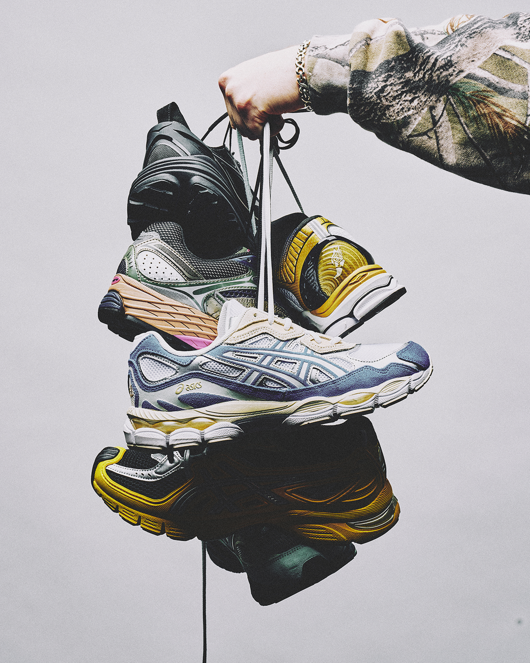 Sneakers